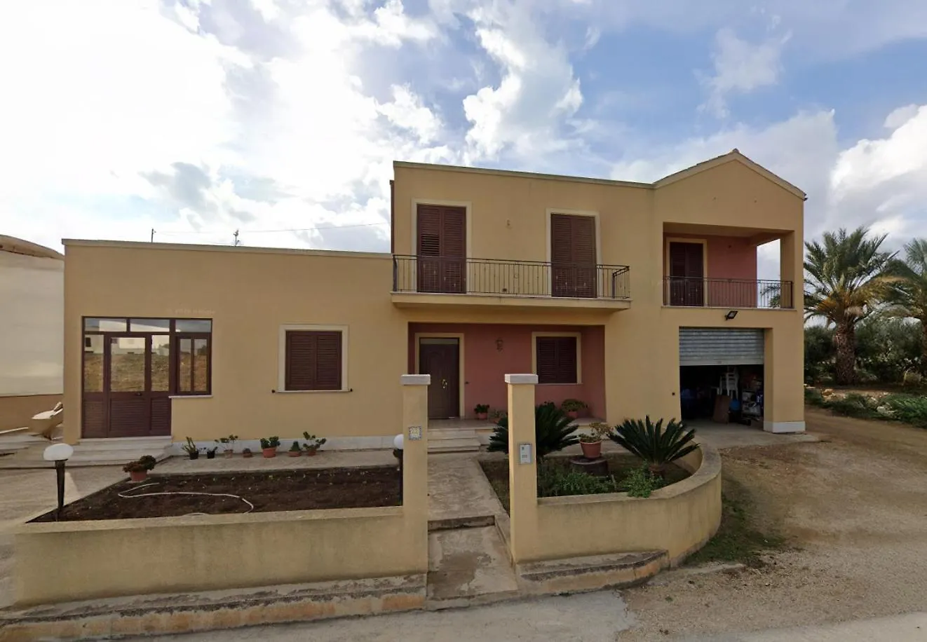 Holiday home Salinella Villa Torre Nubia Italy
